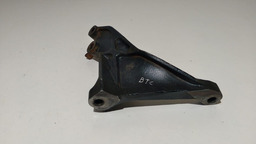 SUPORTE LADO DIREITO CAMBIO TOYOTA HILUX 3.0 2012 A 2015