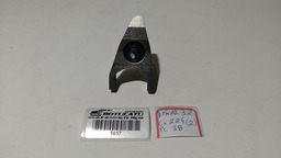 SUPORTE TRAVA BICO PAJERO DAKAR 3.2 16V 2009 A 2016 (2) PRATEADO