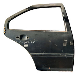 PORTA TRASEIRA DIREITA BORA 2001 A 2011 C/DETALHE