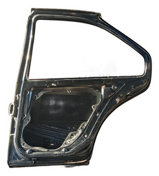 PORTA TRASEIRA DIREITA BORA 2001 A 2011 C/DETALHE