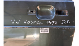PORTA DIANTEIRA ESQUERDA VOYAGE 1988 A 1994 C/DETALHE