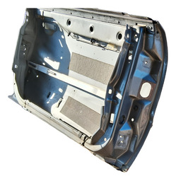 PORTA DIANTEIRA ESQUERDA AUDI A4 1996 A 1998 C/DETALHE