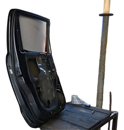 PORTA TRASEIRA ESQUERDA RANGER 2013 A 2023 C/DETALHE