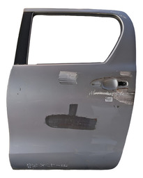PORTA TRASEIRA ESQUERDA TOYOTA HILUX 2016 2017 2018/..