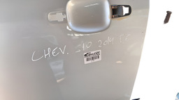 PORTA TRASEIRA ESQUERDA S10 2012 2013 2014/...