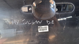 PORTA DIANTEIRA ESQUERDA TUCSON 2005 A 2017 C/DETALHE