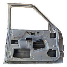 PORTA DIANTEIRA ESQUERDA S10 BLAZER 2001 A 2011 C/DETALHE