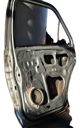 PORTA TRASEIRA DIREITA TOYOTA SW4 2006 A 2015 C/DETALHE