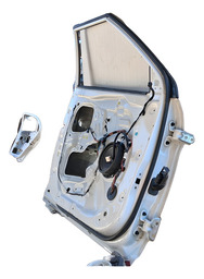 PORTA DIANTEIRA ESQUERDA CRETA 2017 2018 A 2024