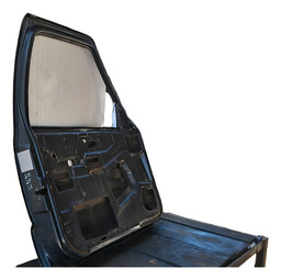 PORTA DIANTEIRA ESQUERDA S10 BLAZER 1995 A 2000 C/DETALHE