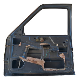 PORTA DIANTEIRA DIREITA S10 BLAZER 2001 A 2011 C/DETALHE 
