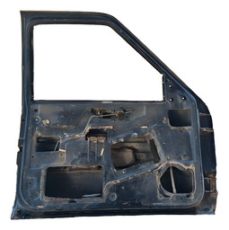 PORTA DIANTEIRA ESQUERDA S10 BLAZER 2001 A 2011 C/DETALHE