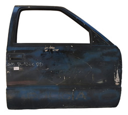 PORTA DIANTEIRA DIREITA S10 BLAZER 1995 A 2000 C/DETALHE