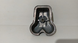 TAMPA DE VALVULAS MWM 922907960014 FERRO