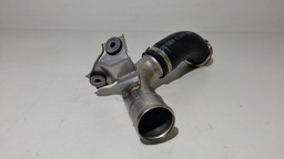 MANGUEIRA DUTO SAÍDA INTERCOOLER GM S10 2.8 2012 A 2023 (3) PRETO