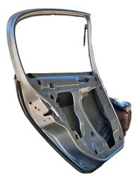 PORTA TRASEIRA ESQUERDA MEGANE SEDAN 2007 A 2011 C/DETALHE