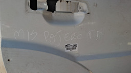 PORTA TRASEIRA DIREITA PAJERO TR4 2010 A 2015 C/DETALHE