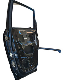 PORTA TRASEIRA DIREITA CAPTIVA 2008 A 2017 C/DETALHE