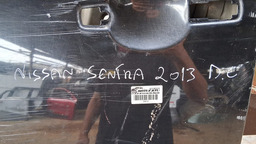 PORTA DIANTEIRA ESQUERDA SENTRA 2007 2008 A 2013