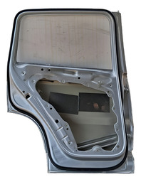 PORTA TRASEIRA ESQUERDA TIGUAN 2009 A 2017 C/DETALHE