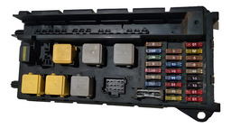 Caixa De Fusível Sprinter 415 2.2 2013 A 2019 (com Detalhe)