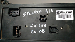 CAIXA DE FUSÍVEL SPRINTER 415 2.2 2013 A 2019 (COM DETALHE)