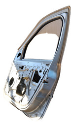 PORTA DIANTEIRA DIREITA LOGAN 2008 A 2013 DETALHES