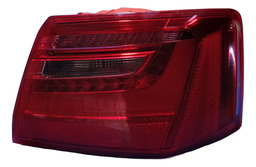 Lanterna Traseira Canto Audi A6 2012/2016 Lado Direito Usado