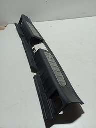 Acabamento Soleira Porta Malas Bmw X1 2010/2015 51497380881 Preto