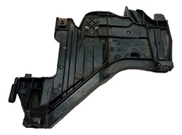Suporte Inferior Farol Direito Audi A4 2008/2016 1301073034