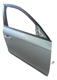 Porta Dianteira Direita Audi A4 2009/2012 Original Usado Direito Prateado Dianteira