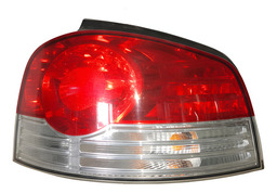 Lanterna Traseira Direita Palio G4 Big Brother 2008/2011 Direito/passageiro Vermelho