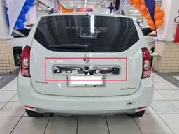 Friso Moldura Tampa Traseira Duster 2012 á 2020 Cromado 