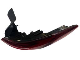 LANTERNA TRASEIRA DIREITA FASTBACK 2022/ (CANTO)