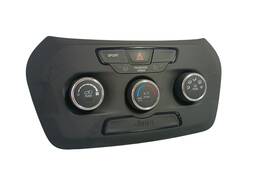 COMANDO AR CONDICIONAD SIMPLES JEEP RENEGADE 2019/ C/ TRAÇÃO