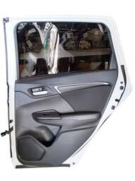 PORTA TRASEIRA DIREITA HONDA FIT 2015 A 2019