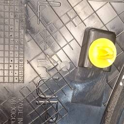 ACABAMENTO COLUNA TRASEIRA ESQUERDA NISSAN KICKS 2019 SV