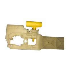 SUPORTE MAÇANETA PORTA D.D KIA CERATO 2009