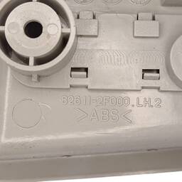 MOLDURA MAÇANETA D.E KIA CERATO 2009