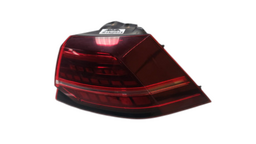 Lanterna Traseira Direita Golf 2014 a 2017 (canto) C/ Led