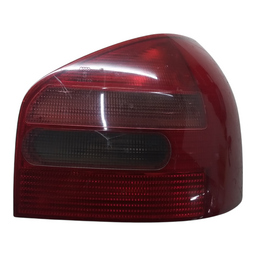 LANTERNA TRASEIRA DIREITA AUDI A3 TURBO 1.8  92 A 00 290702