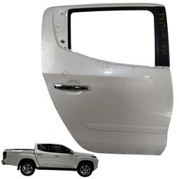 PORTA TRASEIRA DIREITA MITSUBISHI TRITON 2017 A 2024