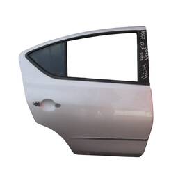 PORTA TRASEIRA DIREITA VERSA 2012 2015 H644