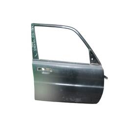 PORTA DIANTEIRA DIREITA  TR4  2004 2006 H706