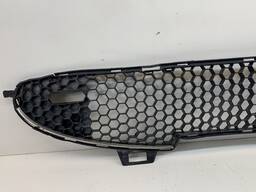 GRADE CENTRAL INFERIOR PARACHOQUE PEUGEOT 206 2004 A 2010