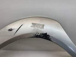 MOLDURA PARACHOQUE DIANTEIRO DIREITO HILUX / SW4 06 A 2011