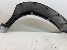 MOLDURA PARACHOQUE DIANTEIRO DIREITO HILUX / SW4 06 A 2011