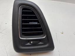 DIFUSOR DE AR ESQUERDO HONDA HRV 2019
