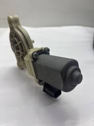 MOTOR VIDRO TRASEIRO DIREITO DODGE RAM 2500 2012 Á 2017