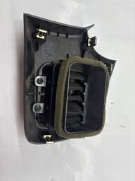 DIFUSOR AR ESQUERDO ONIX 2013 Á 2017 94750269